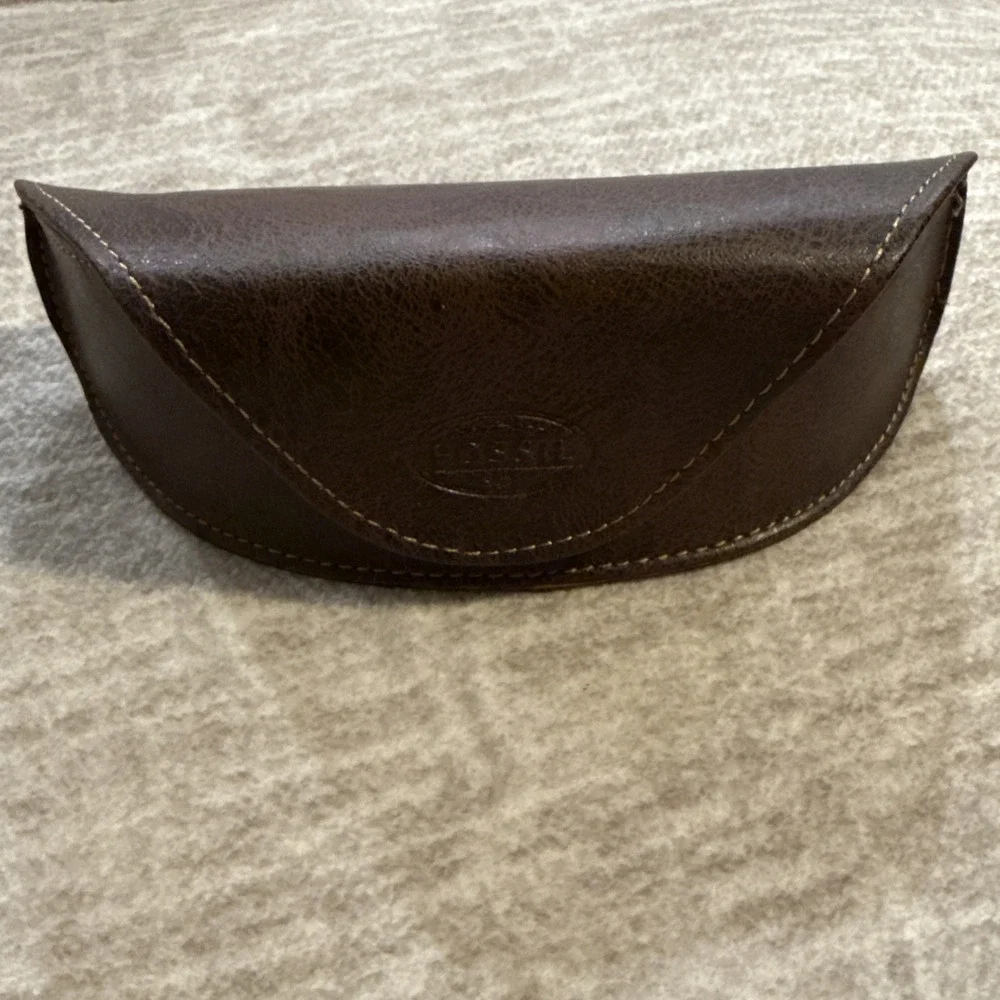 Fossil Brown Soft Lining Magnetic Closure Sunglasses Eyeglasses Leather Case